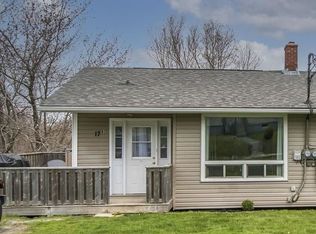 17 Maple Dr #B, Halifax, NS B2X1C1
