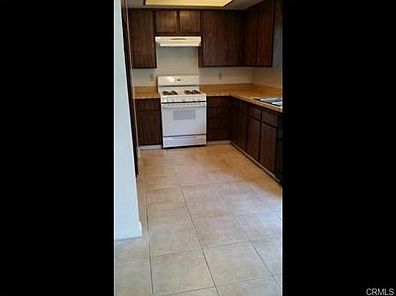 2nd image of 2317 Lindsey Ct APT B