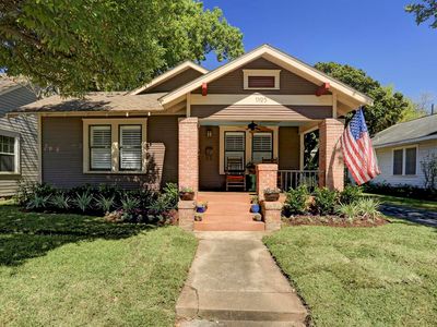 1105 E 14th St, Houston, TX, 77009