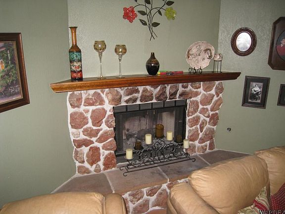 5th image of 2070 Spruce Dr
