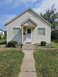220 E 24th St, Kearney, NE, 68847