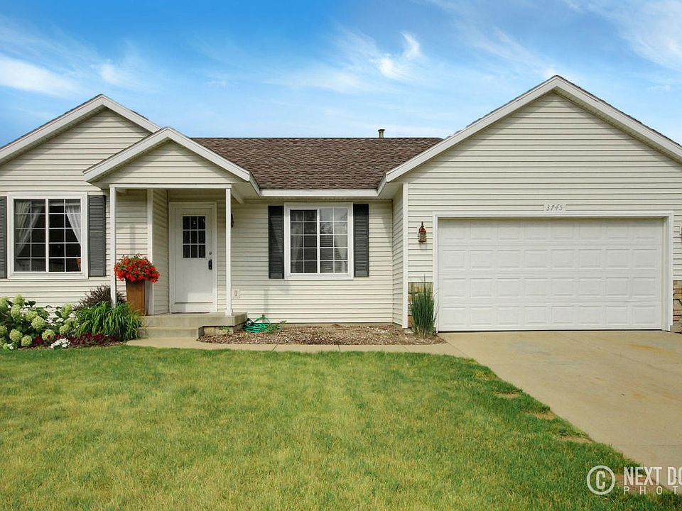 1st image of 3745 Kimberly Ct SE