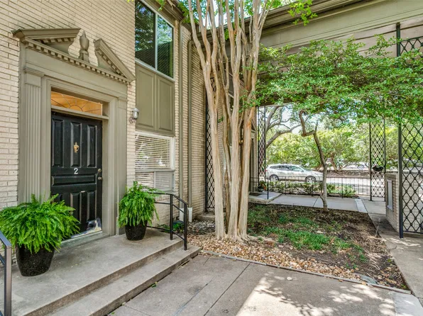 7424 W Northwest Hwy #2, Dallas, TX 75225