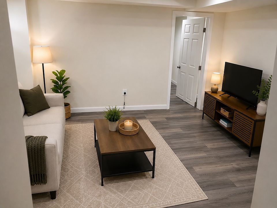 1st image of 2522 Creighton Ave