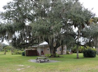 1887 Old Lakeport Rd, Moore Haven, FL 33471