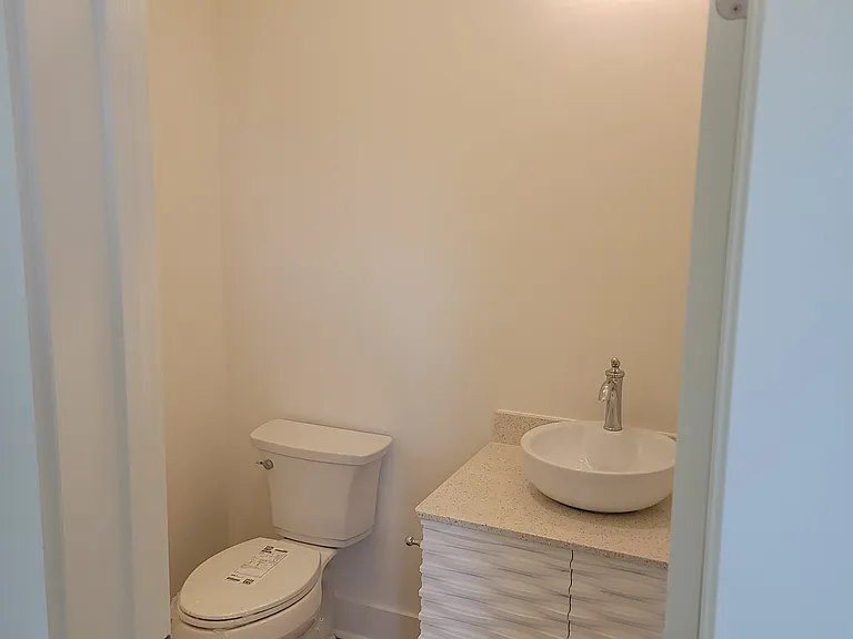 powder room