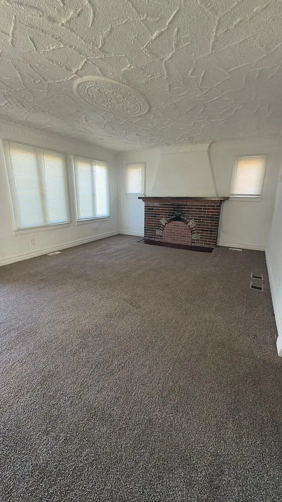 2 bed, 800 sqft, $1,100 — Photo 3