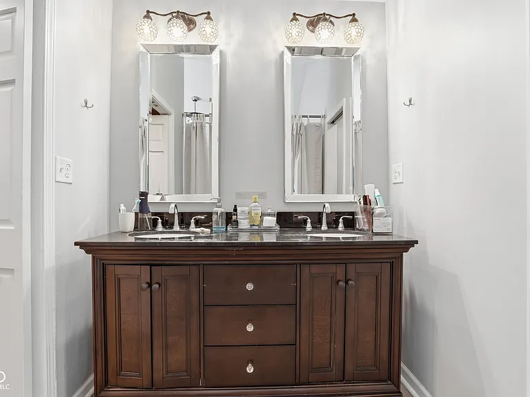 11610 Buttonwood Dr — Photo 32