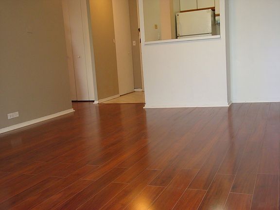 4th image of 2921 S Michigan Ave APT 304