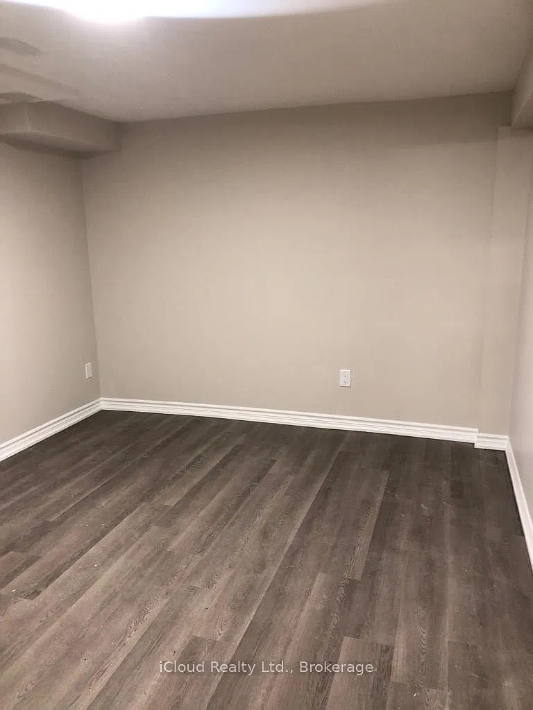 2 bed, $1,900 — Photo 1