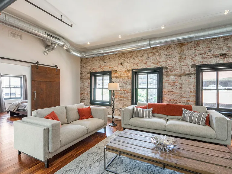 30 S 7th St #FURNISHED — Photo 34