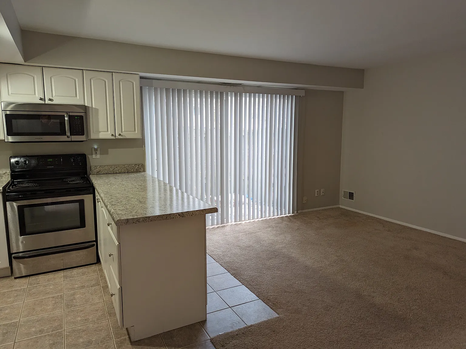 3639 Kenbrooke Court - 1 — Photo 4