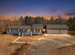 460 Ivy Dr, Oakland, TN 38060