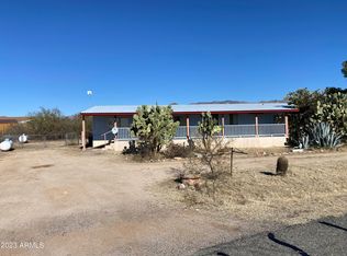 22950 Hillward E, Congress, AZ 85332