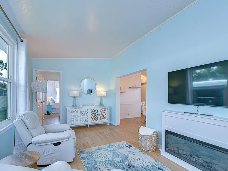 4961 Britni Way — Photo 8