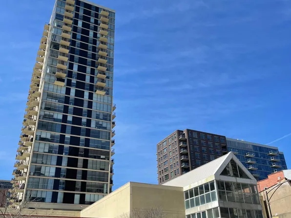 1212 N Lasalle St #1003, Chicago, IL 60610