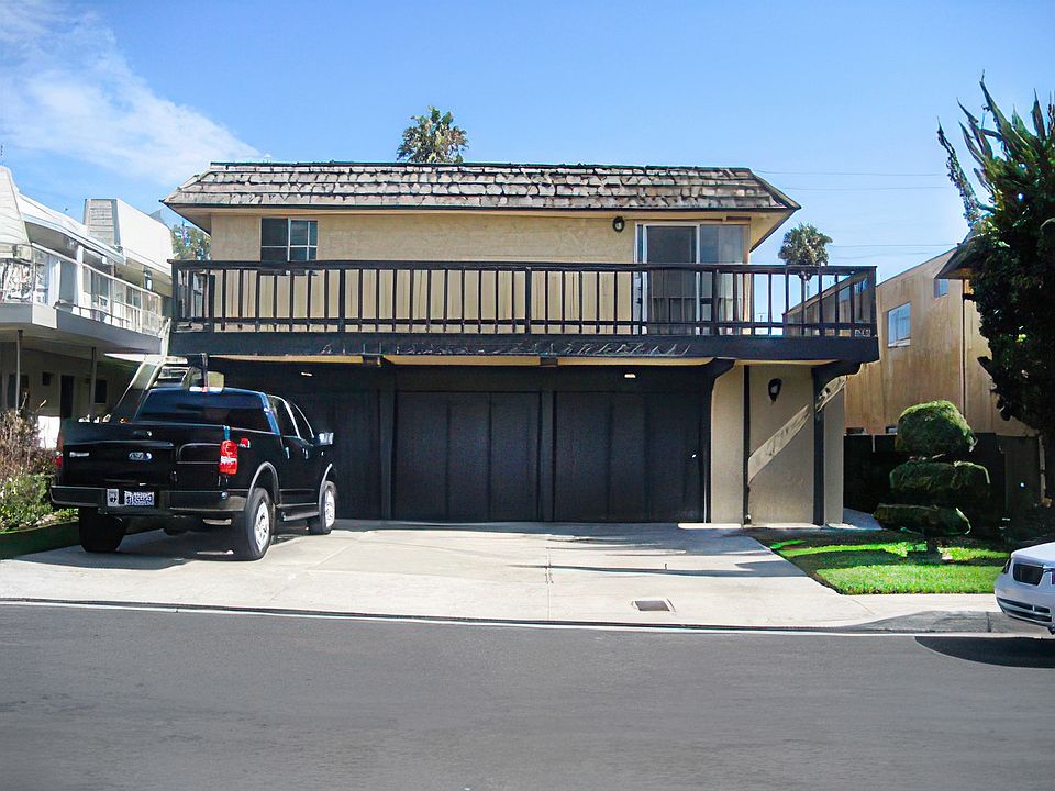 1st image of 209 W Mariposa APT C