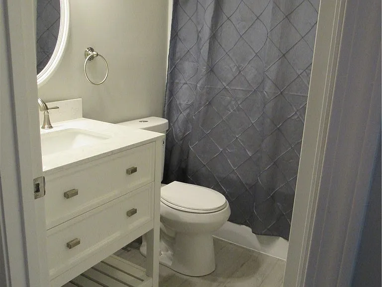 7155 Auburn Rd — Photo 25