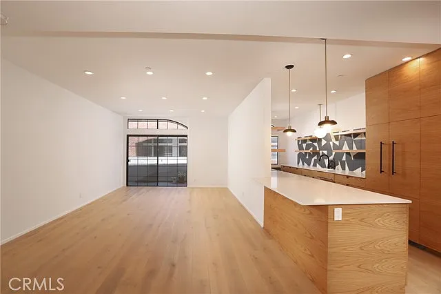 200 N Swall Dr #Penthouse 54 — Photo 2