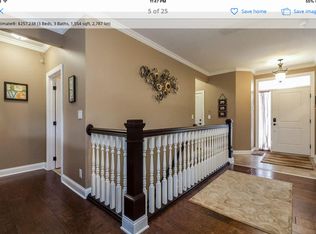 331 NE Aaron Ln, Ankeny, IA 50021