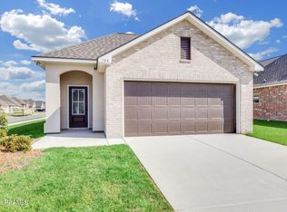 104 Hidden Meadows Dr, Lafayette, LA 70506