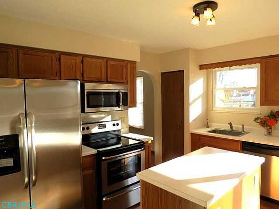 2nd image of 2019 Great Brook Dr