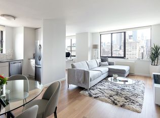 1 Union Sq S APT 22F, New York, NY 10003