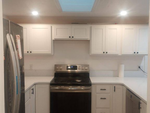 2nd image of 481 W 8th St