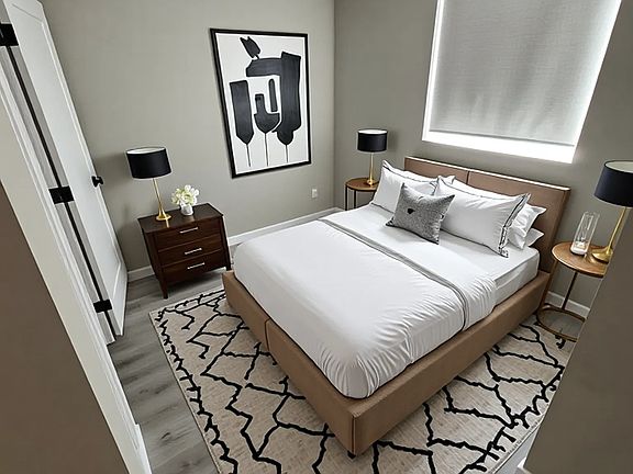 2nd image of 327 3/4 N Chicago St #327-3/4