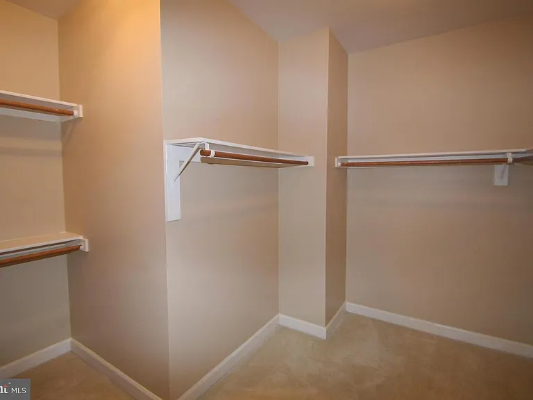 43706 Mink Meadows St — Photo 24