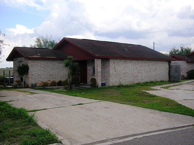 1st image of 2320 Cypress Dr