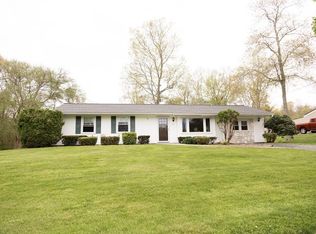 32 Mishawum Dr, Dartmouth, MA 02748