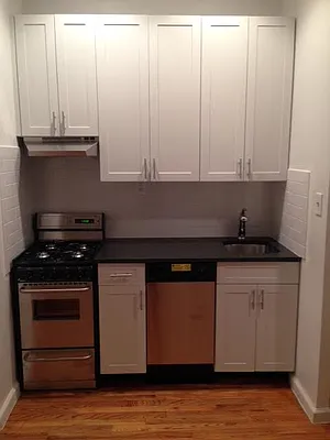 Rented by Waverly Realty Associates | media 22