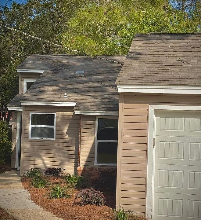 1st image of 3227 Albert Dr