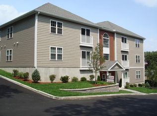 108 California Ave APT 101, Quincy, MA 02169