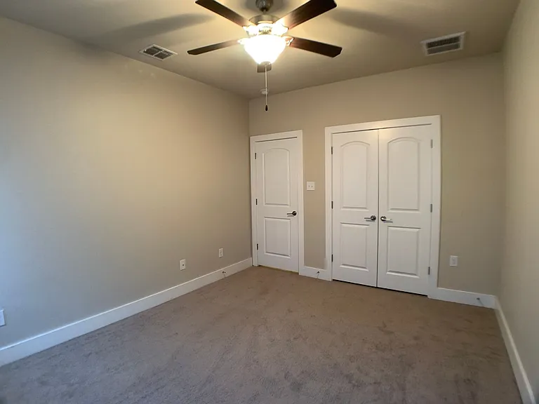 711 Gristmill Dr — Photo 20