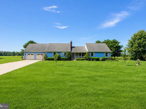 19 Pine Tavern Rd, Elmer, NJ 08318