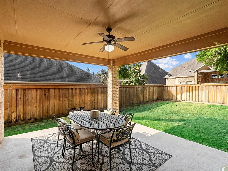 27121 Holtwood Grove Rd — Photo 44