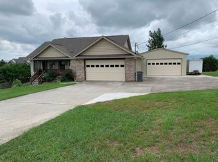 1921 Grey Ridge Rd, Maryville, TN 37801