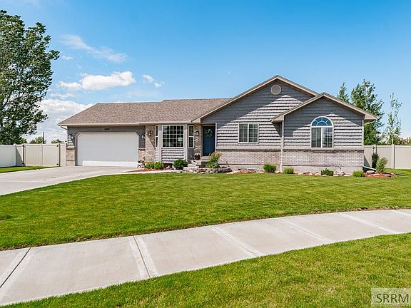 4th image of 3947 E Jordan Cir