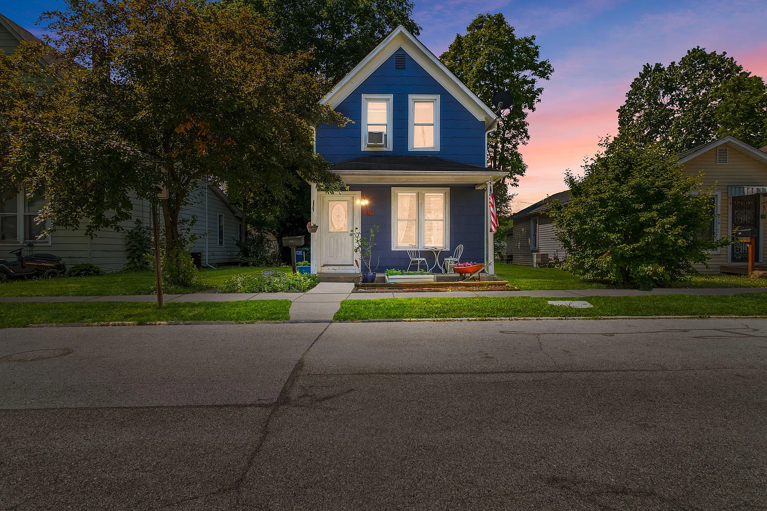 212 Ohio St photo 1