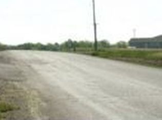 6436 Pawnee Ct, Ozawkie, KS 66070