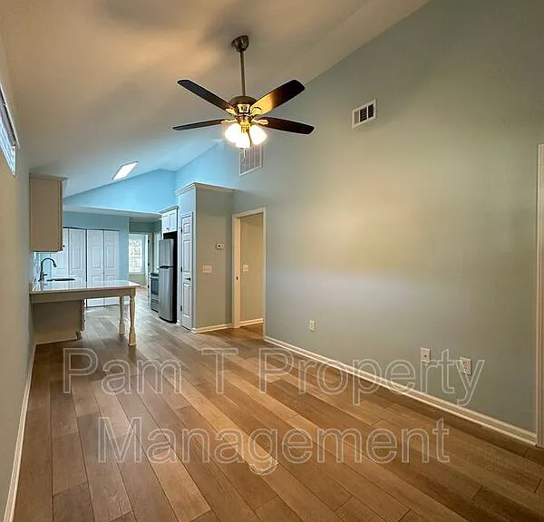 2311 Tennessee Ave — Photo 3