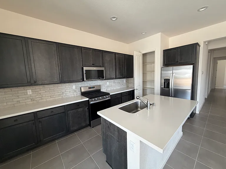 7693 Boulder Falls Dr — Photo 13