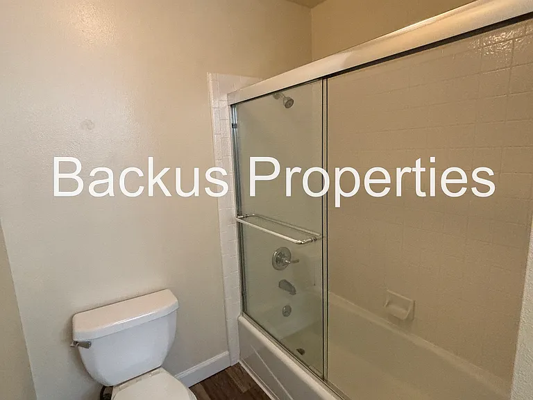 1054 Padre Dr #4 — Photo 19