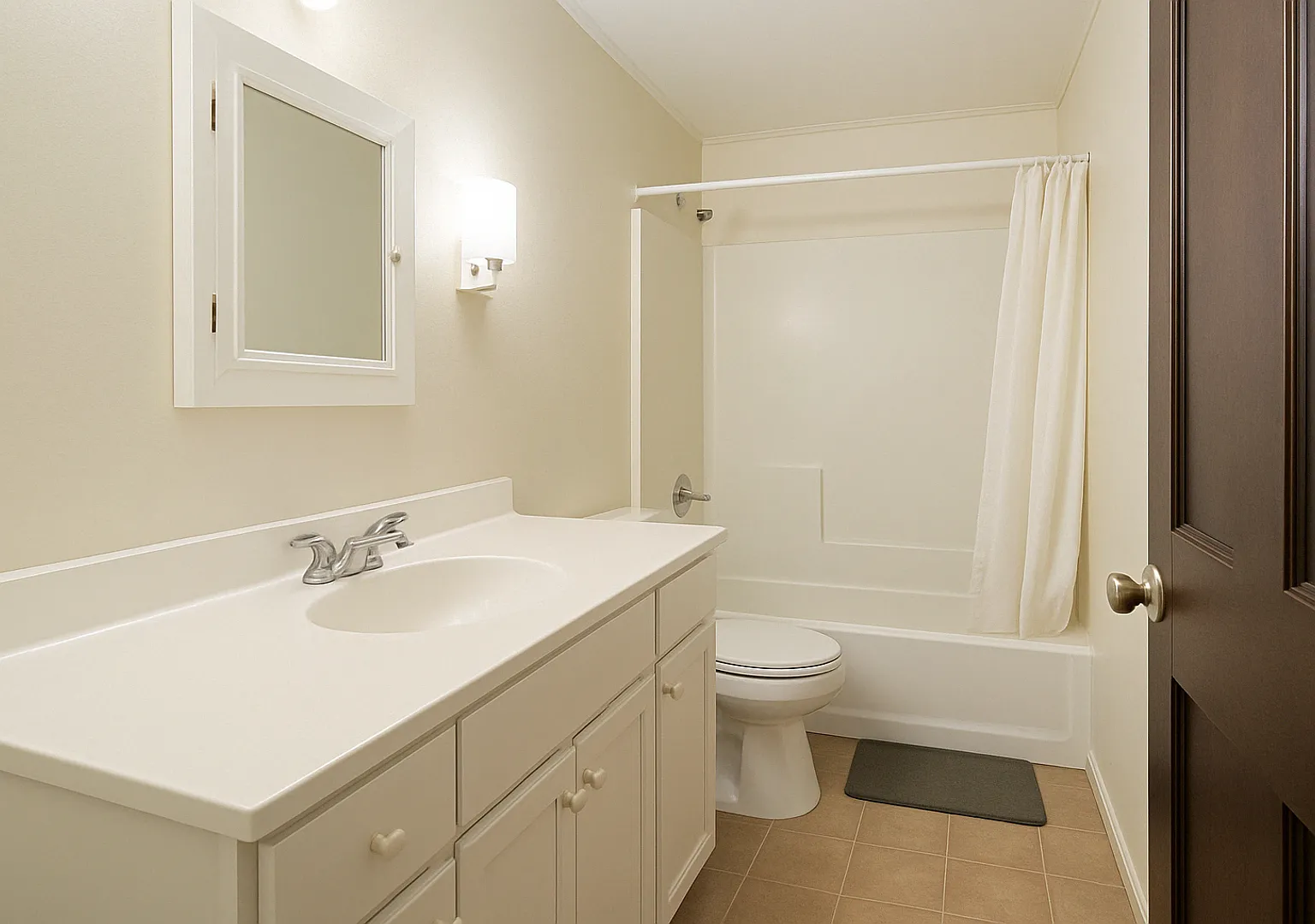 708/710 N Chauncey Ave — Photo 3