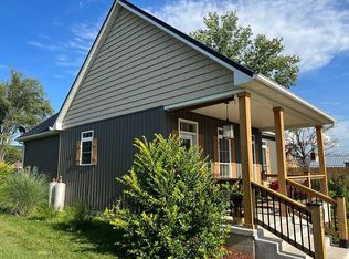 202 N Main St, Petersburg, WV 26847