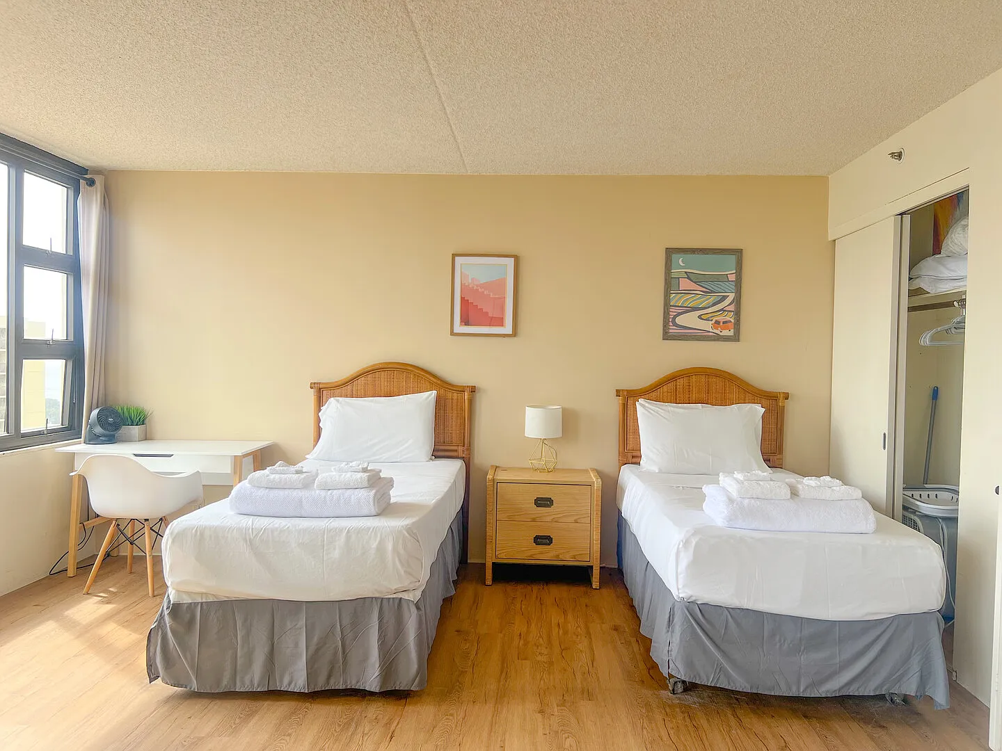Welcoming Waikiki Banyan 1-Bedroom — Photo 4