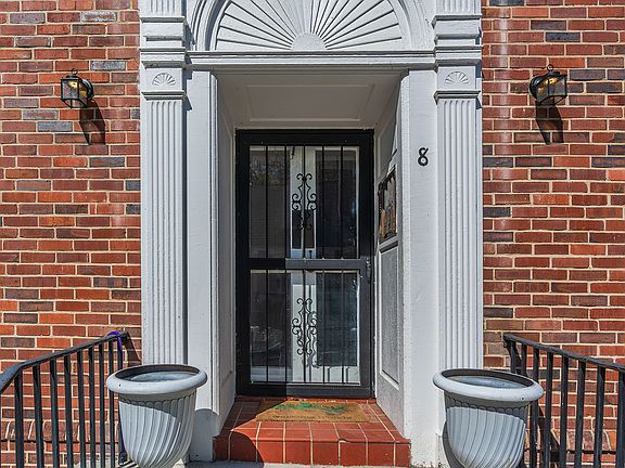 5th image of 8 Felmer Ct #4