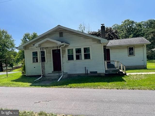 1st image of 306 Fernwood Ave